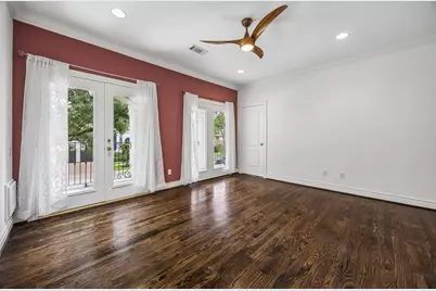 4817 Linden Street, Bellaire, TX 77401 - Photo 32