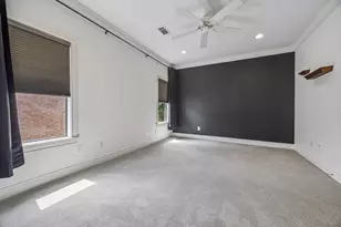 4817 Linden St, Bellaire, TX 77401 - Photo 34