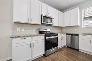 13758 Goldeye Dr, Conroe, TX 77384 - Photo 16