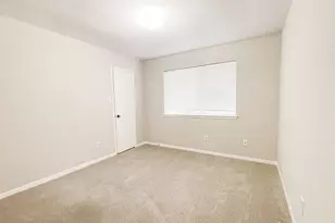 13 N Deerfoot Cir, The Woodlands, TX 77380 - Photo 16