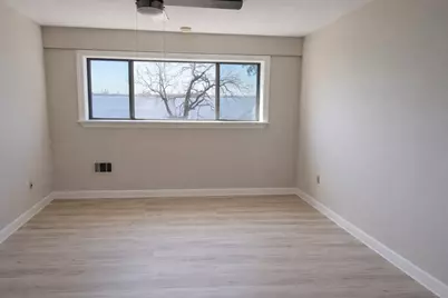 5315 Bayway Drive, Baytown, TX 77520 - Photo 20