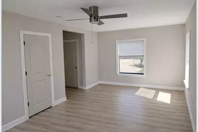 5315 Bayway Drive, Baytown, TX 77520 - Photo 16