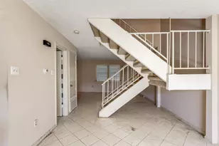 2200 Triway Ln, Houston, TX 77043 - Photo 8