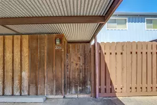 2200 Triway Ln, Houston, TX 77043 - Photo 22