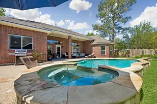 803 Woodcrest Dr, Friendswood, TX 77546 - Photo 38