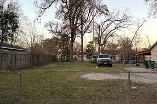 8153 Laura Koppe Rd, Houston, TX 77028 - Photo 4