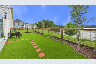 9609 Valeca Drive, Houston, TX 77075 - Photo 10