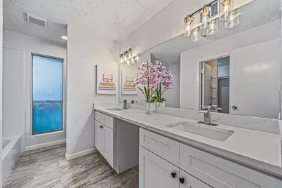 13118 Birch Grove Drive, Houston, TX 77099 - Photo 20