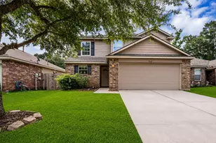 9738 Gulfstream Dr, Conroe, TX 77303 - Photo 2