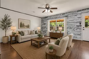 9738 Gulfstream Dr, Conroe, TX 77303 - Photo 4