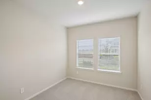 31020 De La Guerra St, Huffman, TX 77336 - Photo 14