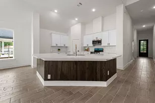 12911 Green Valley, Rosharon, TX 77583 - Photo 2