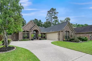 28 Stanford Ct, Montgomery, TX 77356 - Photo 2