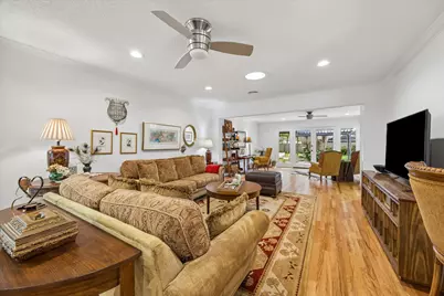 3511 S Braeswood Boulevard, Houston, TX 77025 - Photo 10