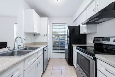 3900 Woodchase Dr Drive #137, Houston, TX 77042 - Photo 12