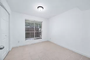 3900 Woodchase Dr Dr, Houston, TX 77042 - Photo 18