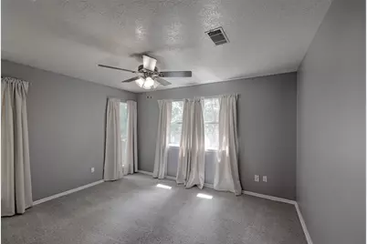 147 Thunderbird Drive, Conroe, TX 77304 - Photo 12