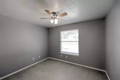 147 Thunderbird Drive, Conroe, TX 77304 - Photo 16