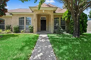 426 27th St, San Leon, TX 77539 - Photo 1