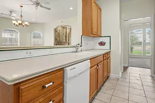 426 27th St, San Leon, TX 77539 - Photo 12