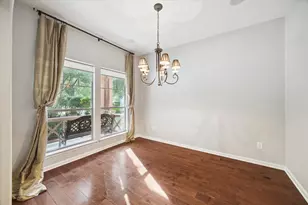 6 Douvaine Ct, The Woodlands, TX 77382 - Photo 4