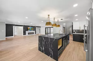 4907 Wigton Dr, Houston, TX 77096 - Photo 10