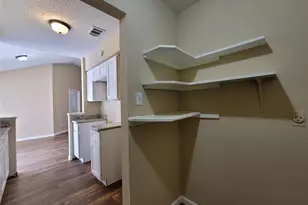 7310 Arista Dr, Houston, TX 77083 - Photo 10
