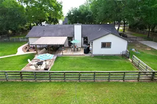 142 Sentinel Oaks, Pinehurst, TX 77362 - Photo 38