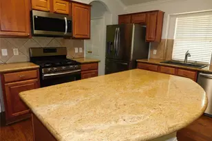 3334 Pebble Beach Ln, Pearland, TX 77584 - Photo 10