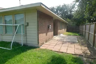 3334 Pebble Beach Ln, Pearland, TX 77584 - Photo 36