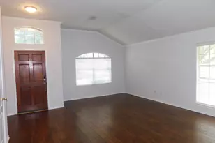 3334 Pebble Beach Ln, Pearland, TX 77584 - Photo 2