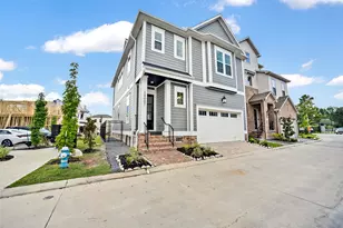 14007 Memorial Reserve Pl, Houston, TX 77079 - Photo 2