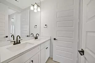 14007 Memorial Reserve Pl, Houston, TX 77079 - Photo 34