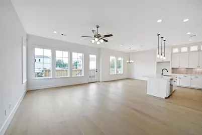 14007 Memorial Reserve Place, Houston, TX 77079 - Photo 6