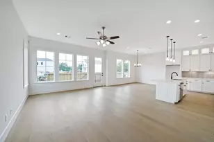 14007 Memorial Reserve Pl, Houston, TX 77079 - Photo 6