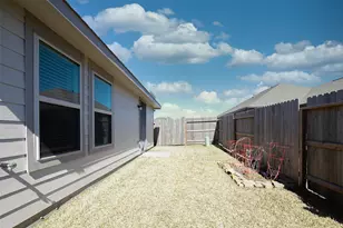 18450 White Stallion Ln, Hockley, TX 77447 - Photo 4