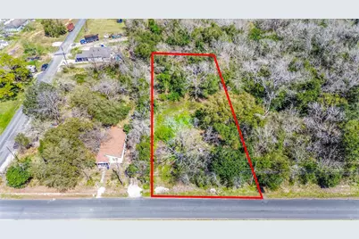524 N Oak Street, Texas City, TX 77591 - Photo 1