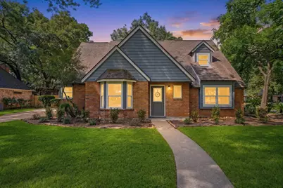 2002 Parkdale Drive, Houston, TX 77339 - Photo 1