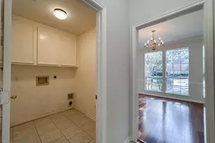 2210 Crossbrook Ct, League City, TX 77573 - Photo 18