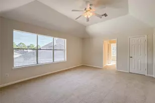 2210 Crossbrook Ct, League City, TX 77573 - Photo 36