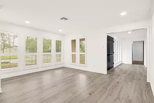 1418 Pirates Cove, Houston, TX 77058 - Photo 18
