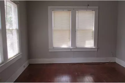 1921 Avenue N 1/2 N, Huntsville, TX 77340 - Photo 2