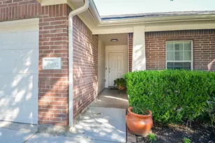 7902 Crescent Village Ln, Richmond, TX 77407 - Photo 4