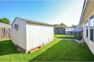 7902 Crescent Village Lane, Richmond, TX 77407 - Photo 32