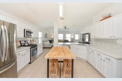 7902 Crescent Village Lane, Richmond, TX 77407 - Photo 12