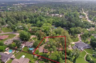 3 Briarwood Dr, Conroe, TX 77301 - Photo 44