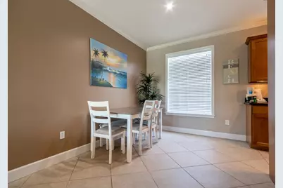 7000 Seawall Boulevard #813, Galveston, TX 77551 - Photo 18