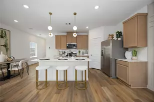 10318 Largent Holw Trl, Houston, TX 77051 - Photo 4