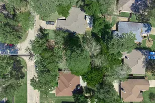 12331 Longfellow Dr, Montgomery, TX 77356 - Photo 2