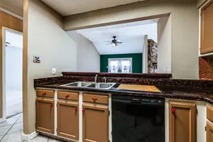 8322 Windy Oaks Dr, Houston, TX 77040 - Photo 20